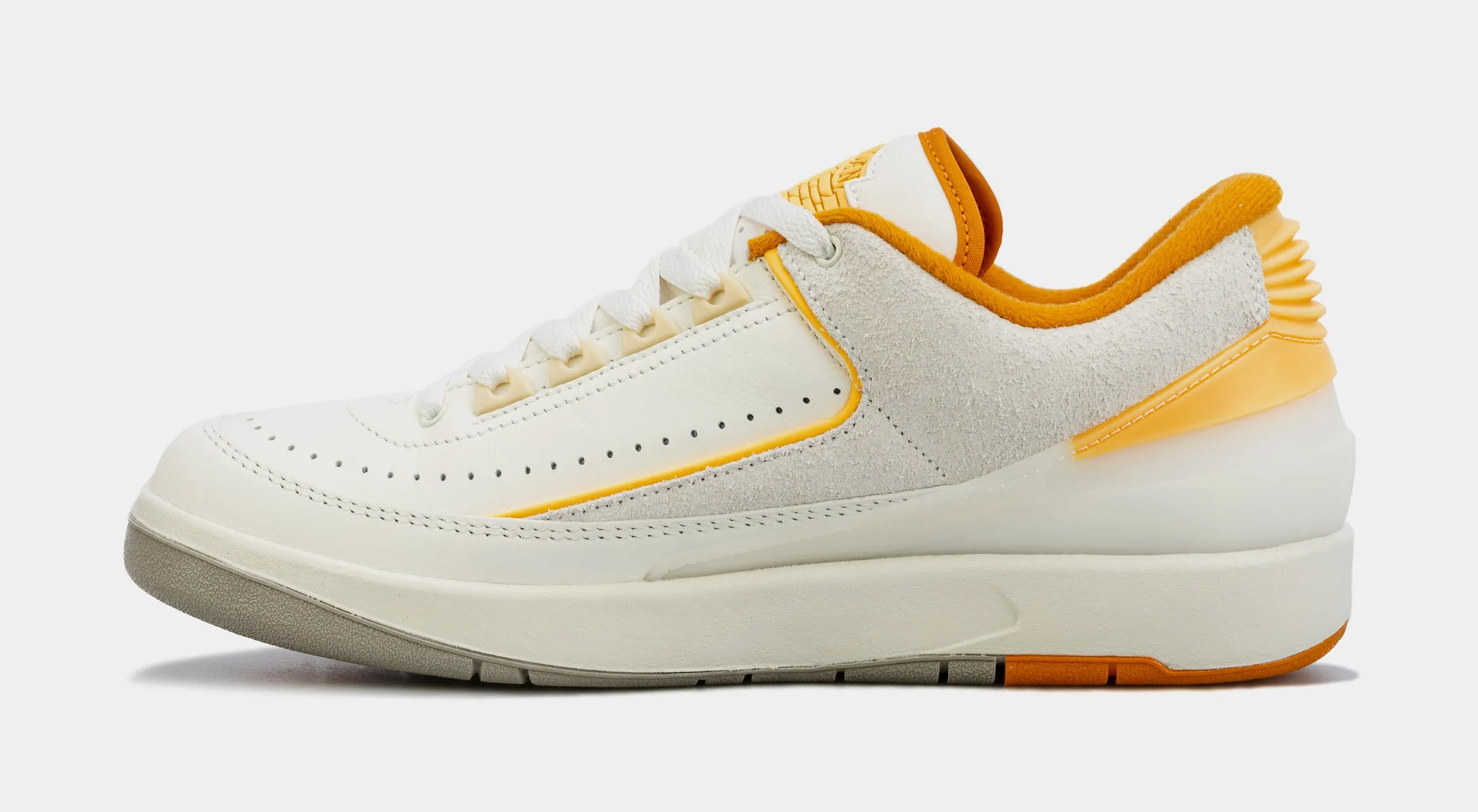 Air Jordan 2 Retro Low Melon Tint Mens Lifestyle Shoes (Beige/Orange )