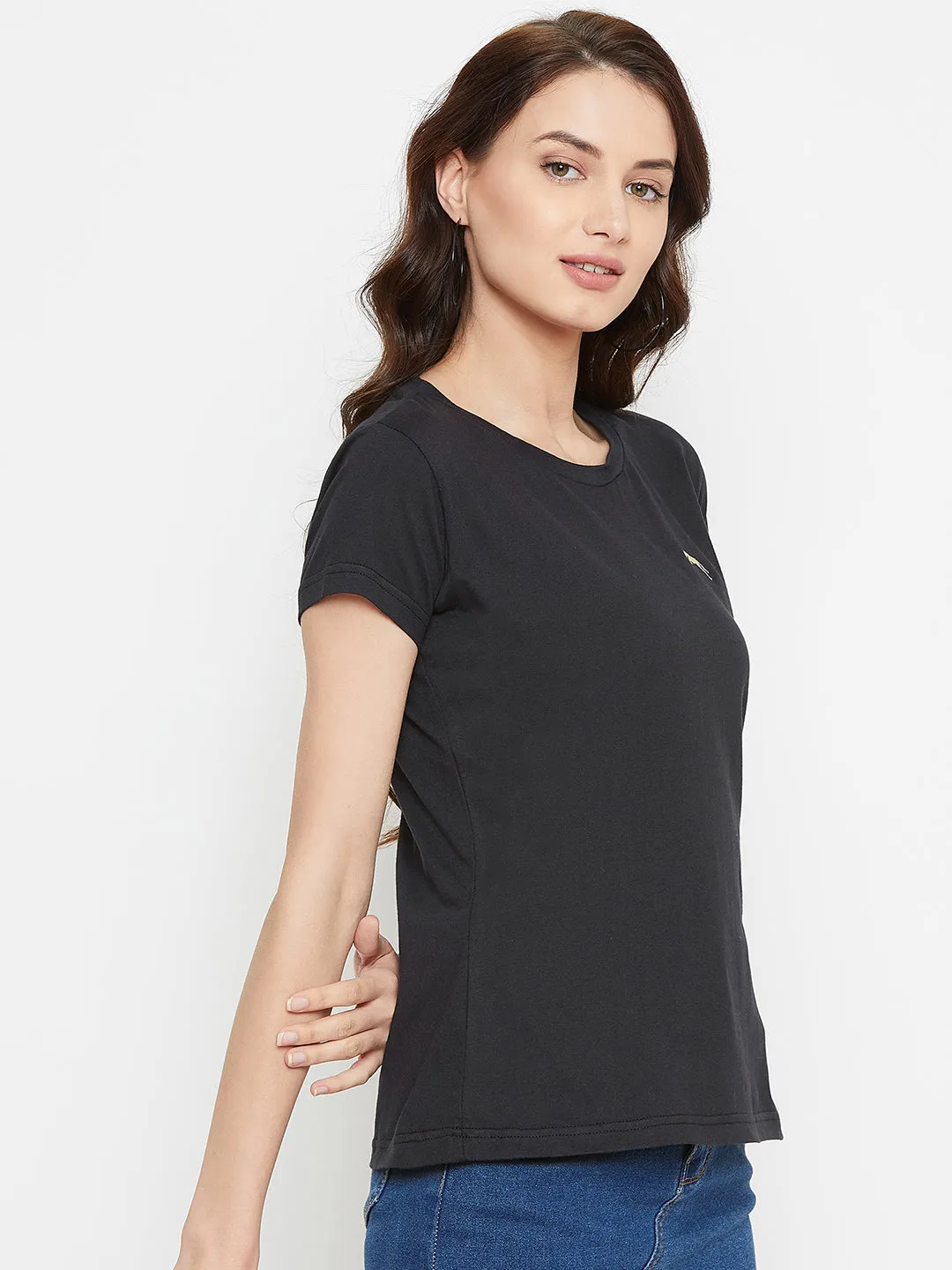 Women Black Solid Casual Round Neck T-shirt